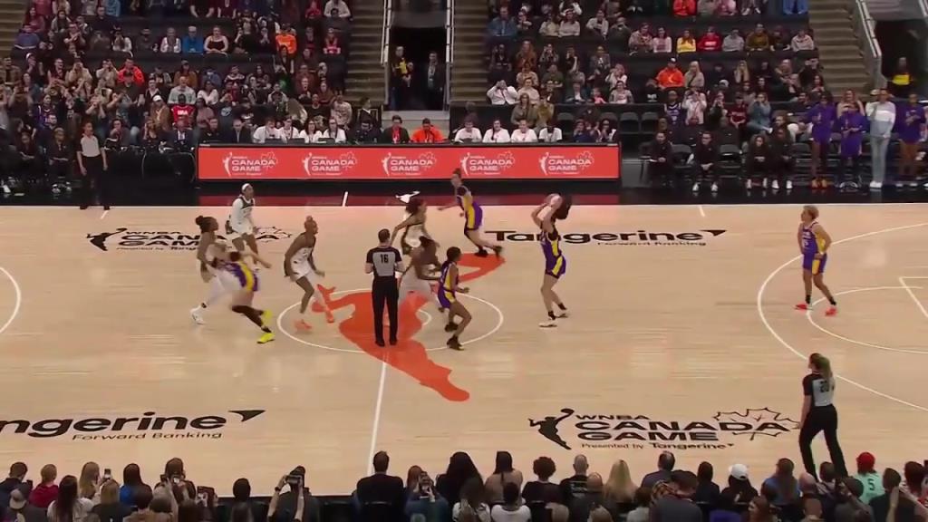 2024年05月05日 05月05日 WNBA季前赛 西雅图风暴 79 - 84 洛杉矶火花 全场集锦